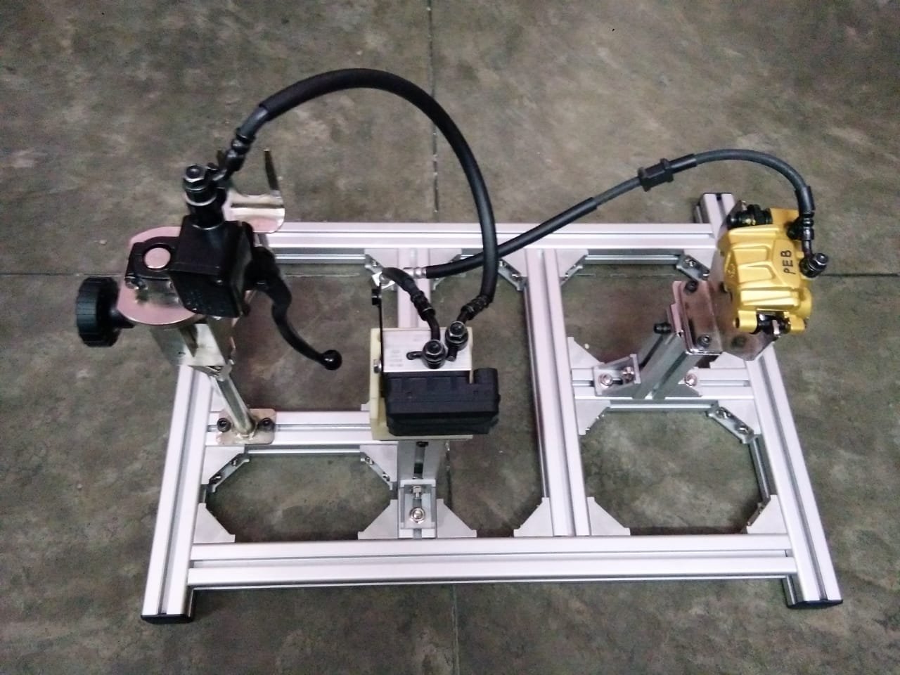 Front Brake Assy. Fixt.