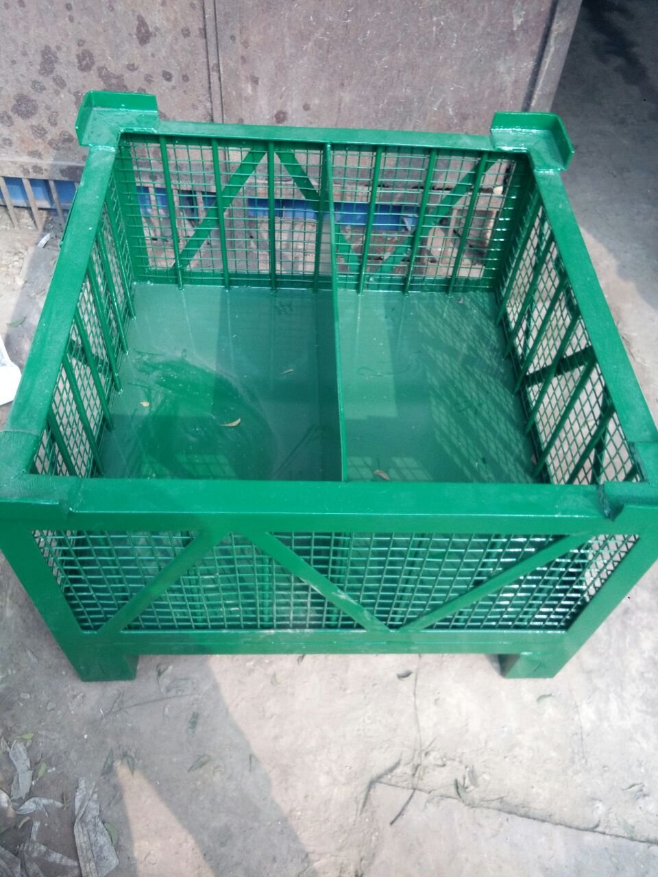 Material Storage Bin